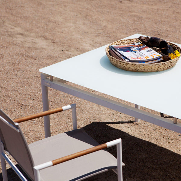 Breeze Dining Chair | Aluminum Asteroid, Batyline Silver,