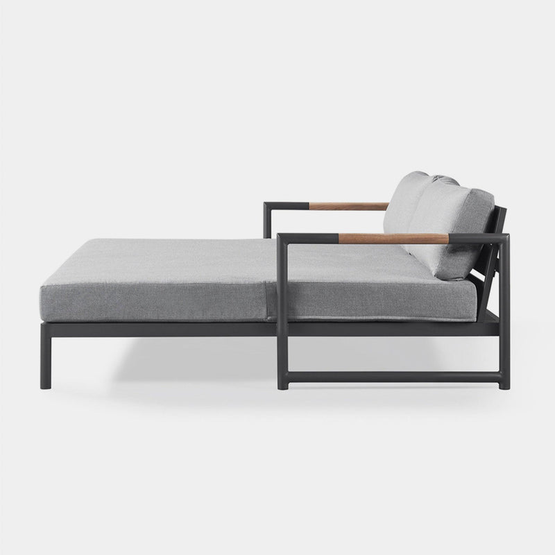 Breeze Xl Daybed | Aluminum Asteroid, Panama Grafito,