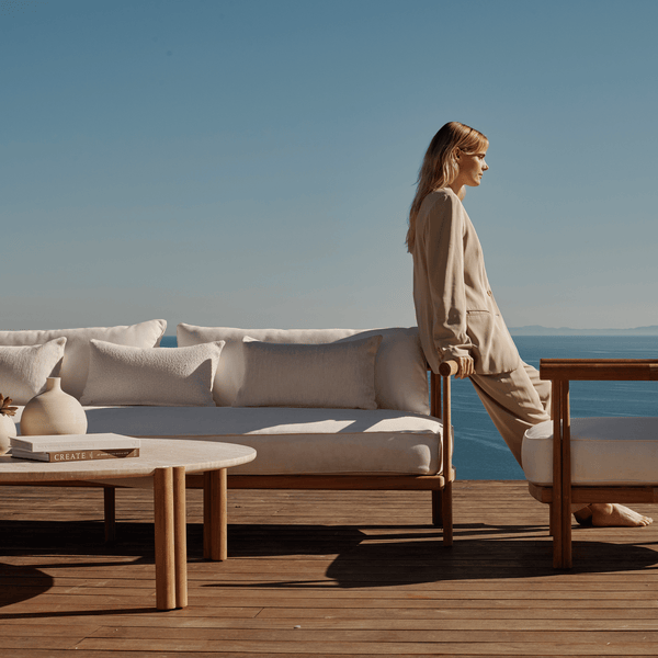 Cove Teak Pill Dining Table – HARBOUR