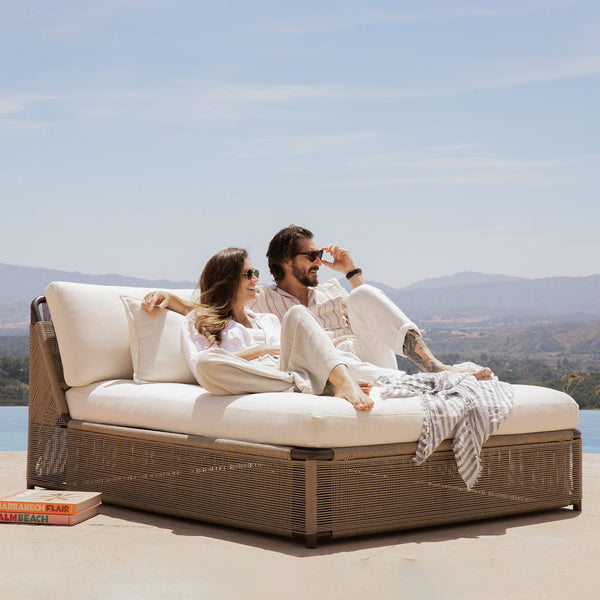 FORMENTERA DAYBED | Aluminum Bronze, Siesta Ivory, Twisted Rope Dune