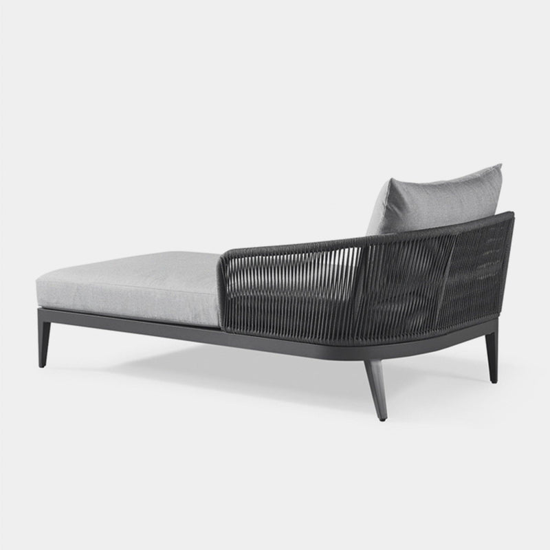 Hamilton Chaise Right | Aluminum Asteroid, Panama Grafito, Rope Dark Grey